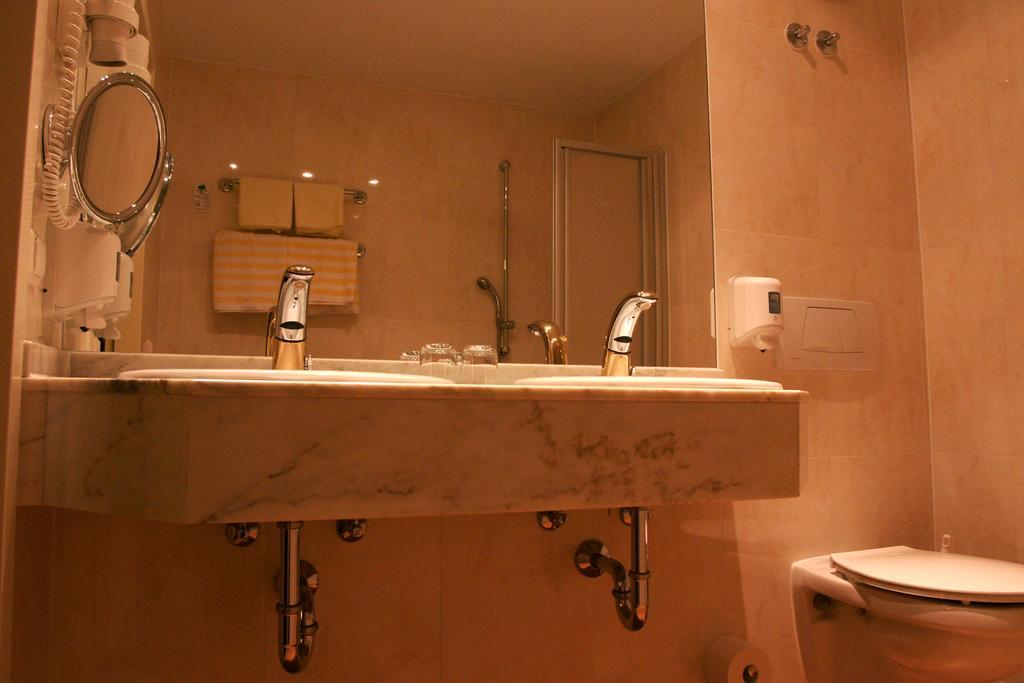 Landhotel Hallnberg Walpertskirchen Rom bilde